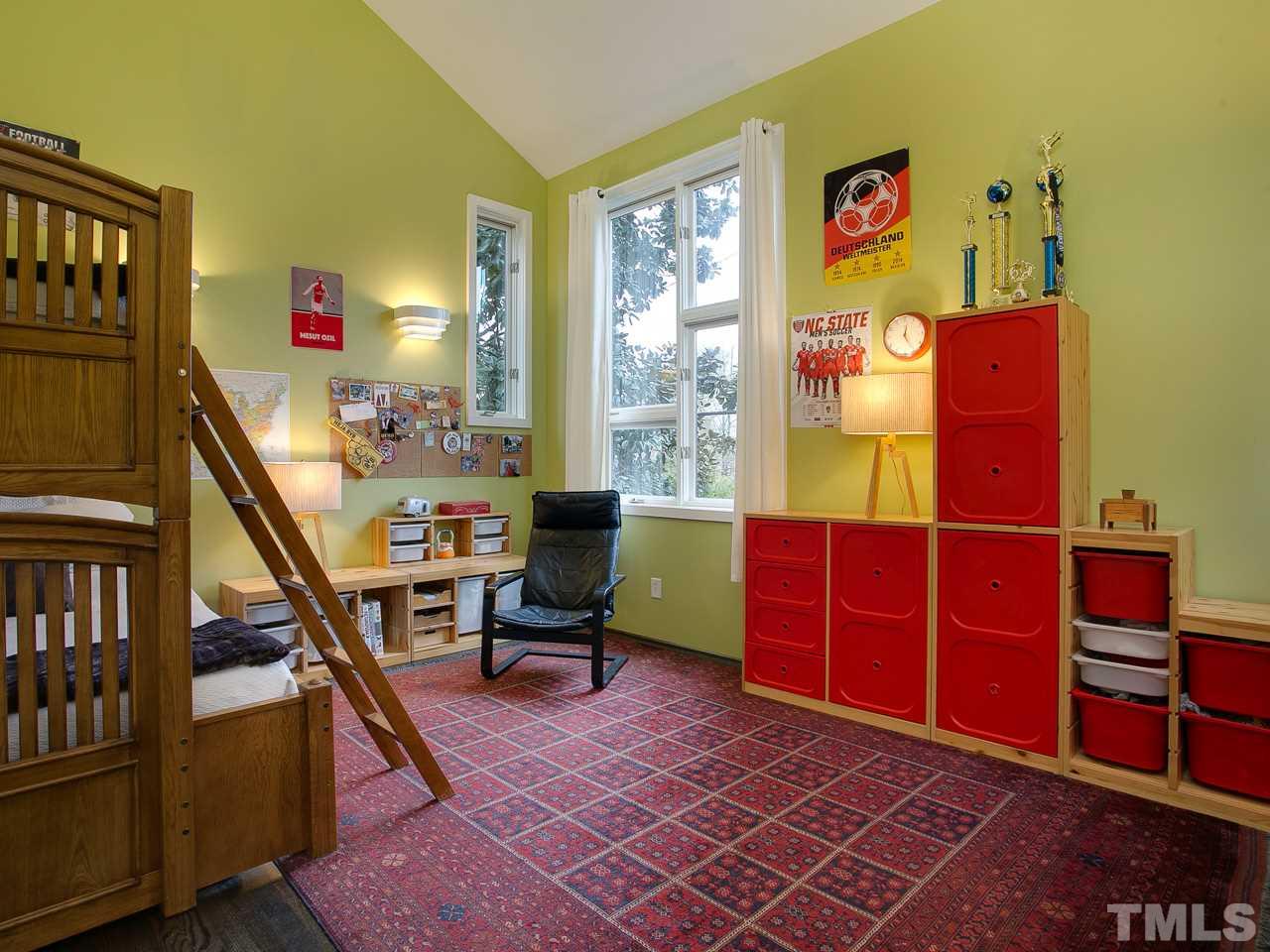 113 Hillcrest Road Raleigh, NC 27605 - Photo 18 of 30