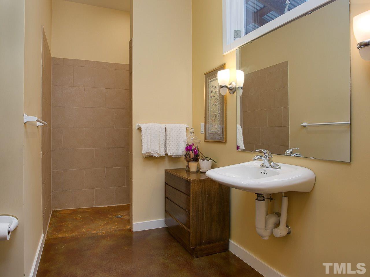 113 Hillcrest Road Raleigh, NC 27605 - Photo 21 of 30