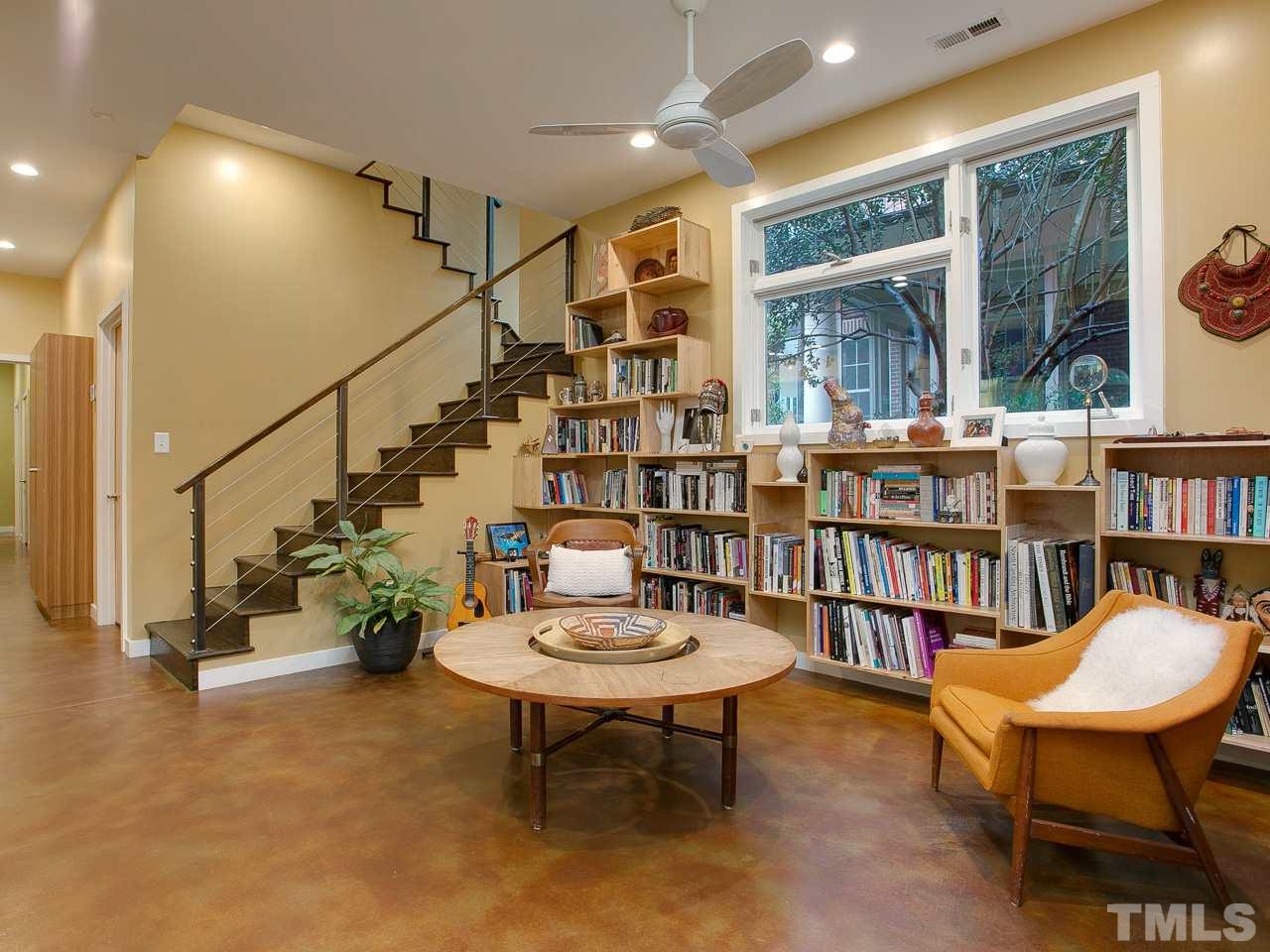 113 Hillcrest Road Raleigh, NC 27605 - Photo 7 of 30