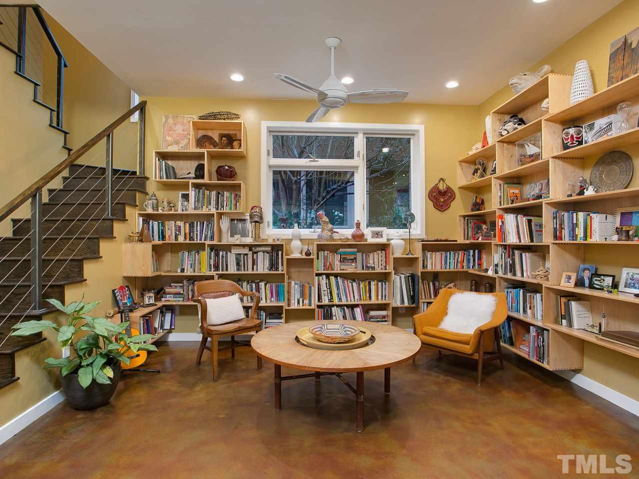 113 Hillcrest Road Raleigh, NC 27605 - Photo 8 of 30