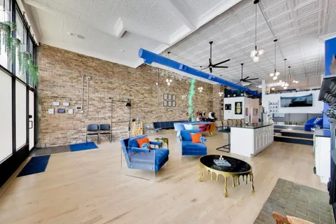 $1,500,000 | 815 North Milwaukee Avenue, Chicago, IL 60642