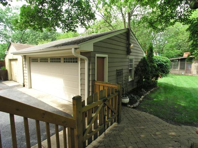4552 Wolf Road Western Springs, IL 60558 - Photo 23 of 25