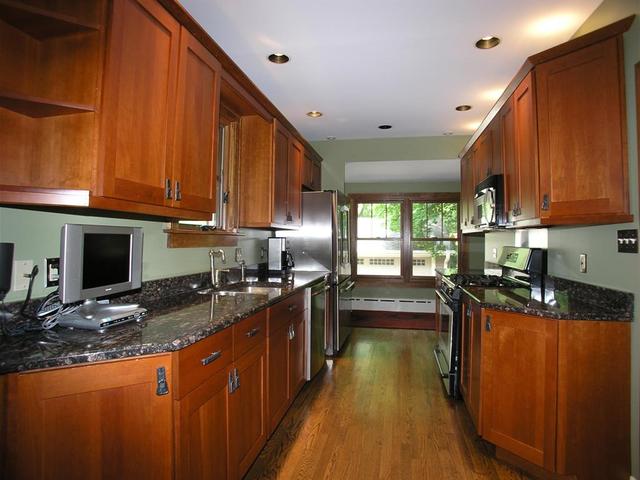 4552 Wolf Road Western Springs, IL 60558 - Photo 7 of 25