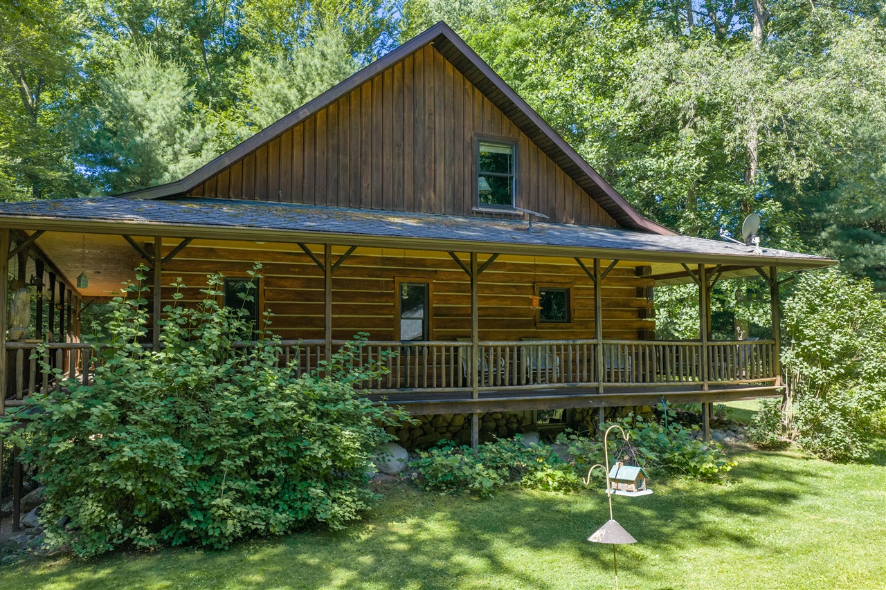 1255 Burbank Road Quincy, MI 49082 - Photo 5 of 44