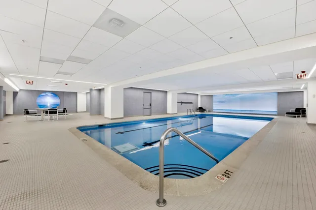 $5,950 | 680 North Lake Shore Drive, Unit 1105, Chicago, IL 60611