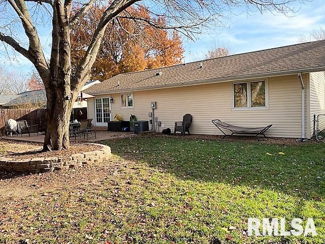 81 McCarthy Drive Springfield, IL 62702 - Photo 21 of 24
