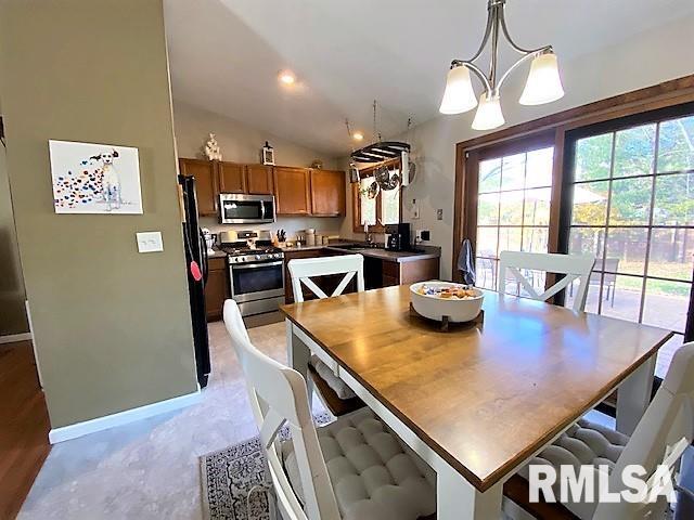 81 McCarthy Drive Springfield, IL 62702 - Photo 8 of 24