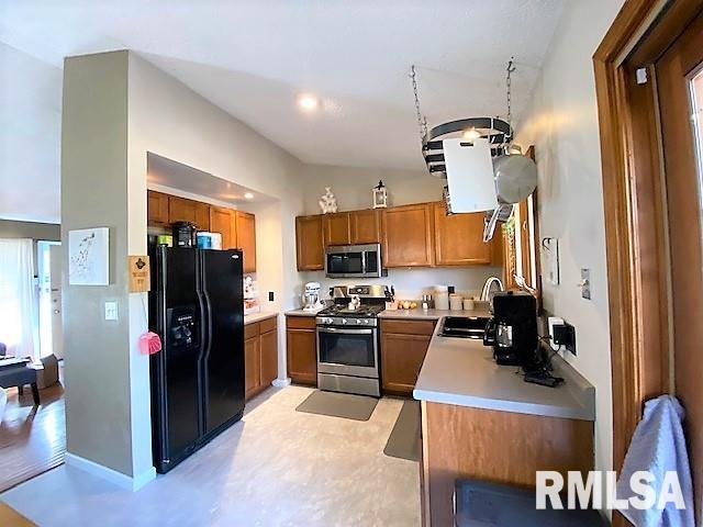 81 McCarthy Drive Springfield, IL 62702 - Photo 9 of 24