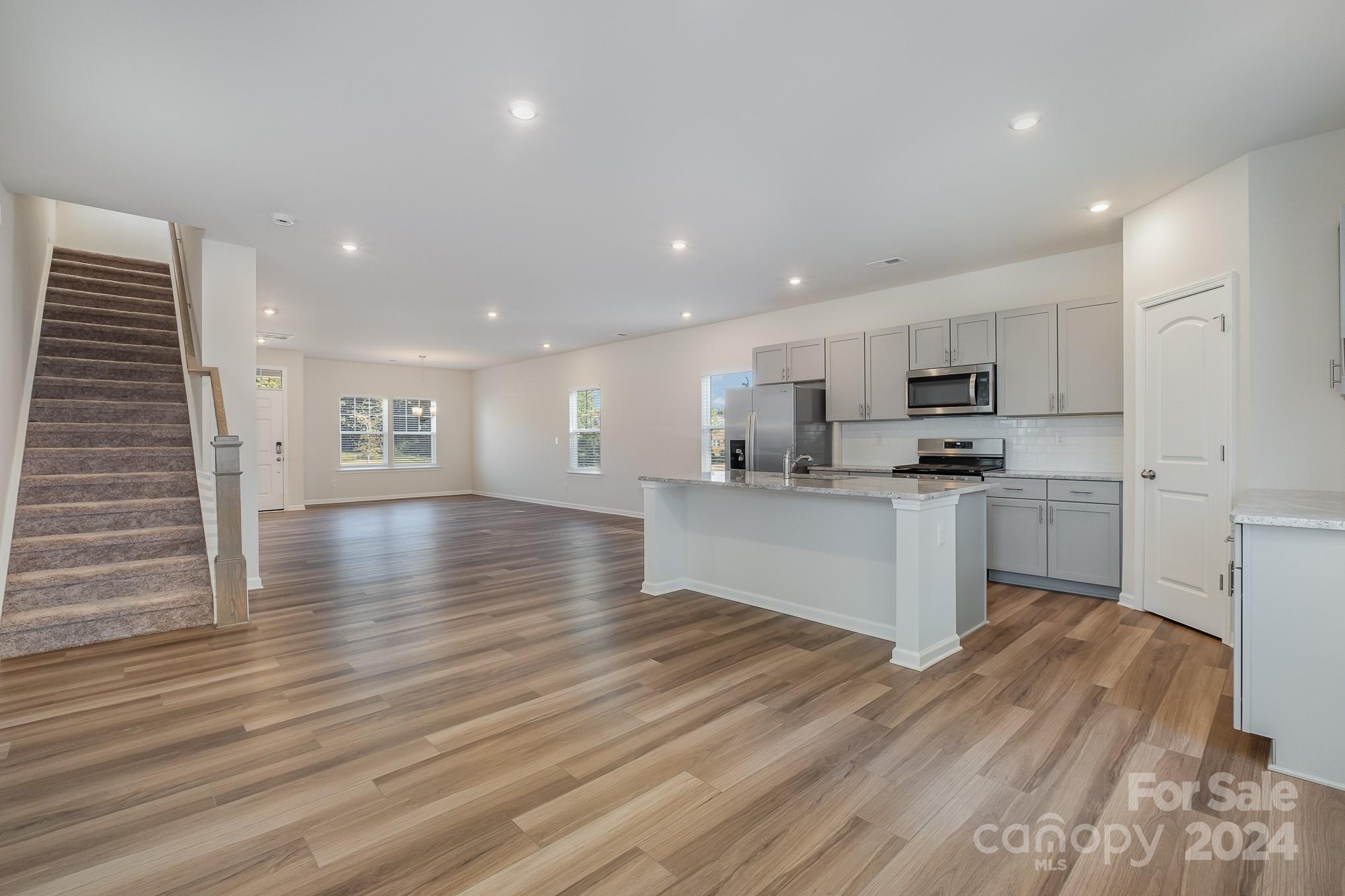 9142 Ramsford Road Charlotte, NC 28227 - Photo 13 of 24