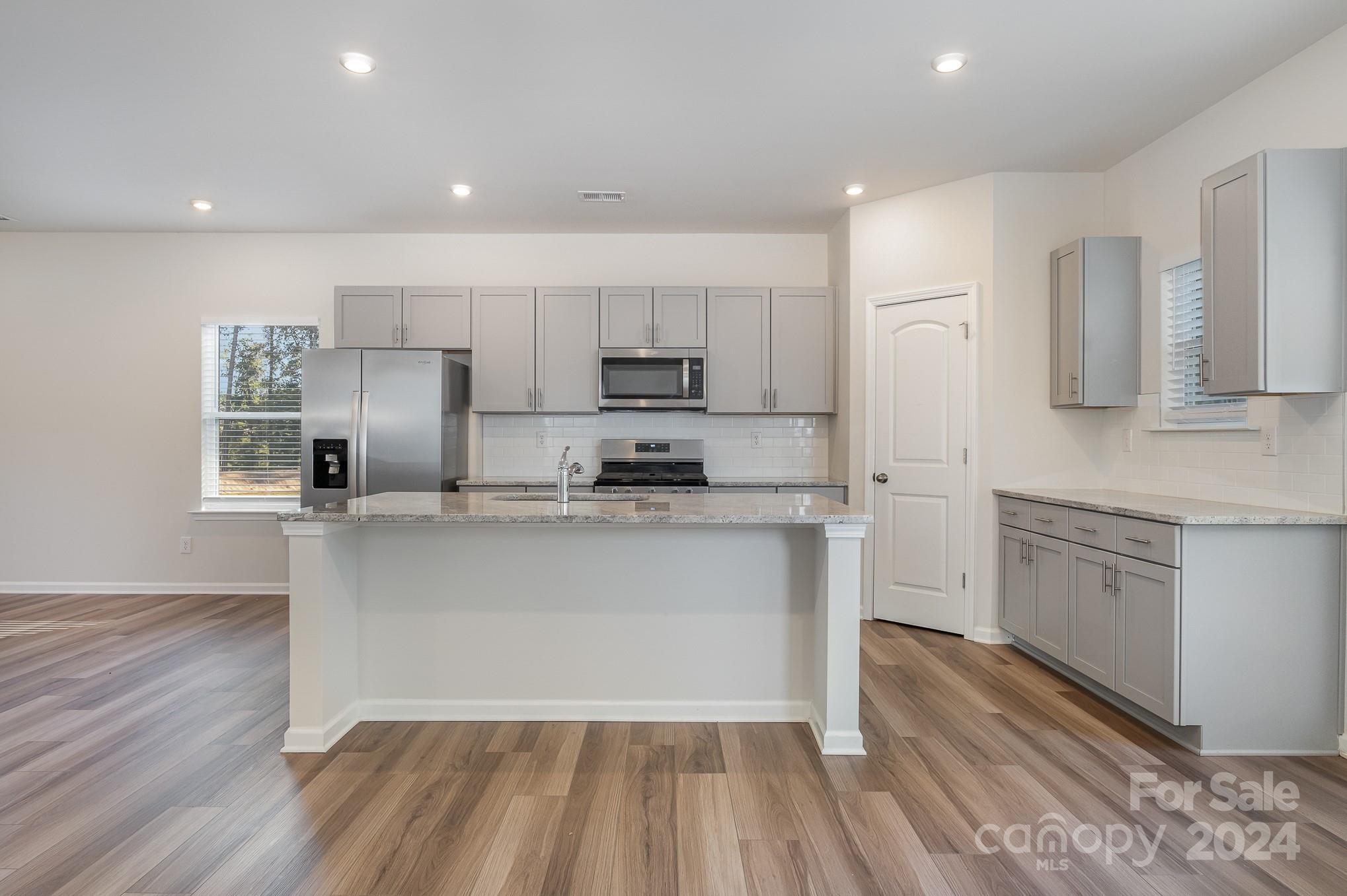 9142 Ramsford Road Charlotte, NC 28227 - Photo 9 of 24