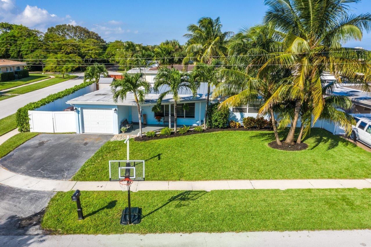 381 Northeast 23rd Way Boca Raton, FL 33431 - Photo 27 of 27 381 NE 23rd Way