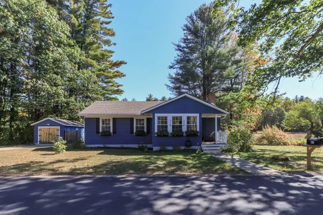 $449,900 | 81 River Road, Concord, NH 03303