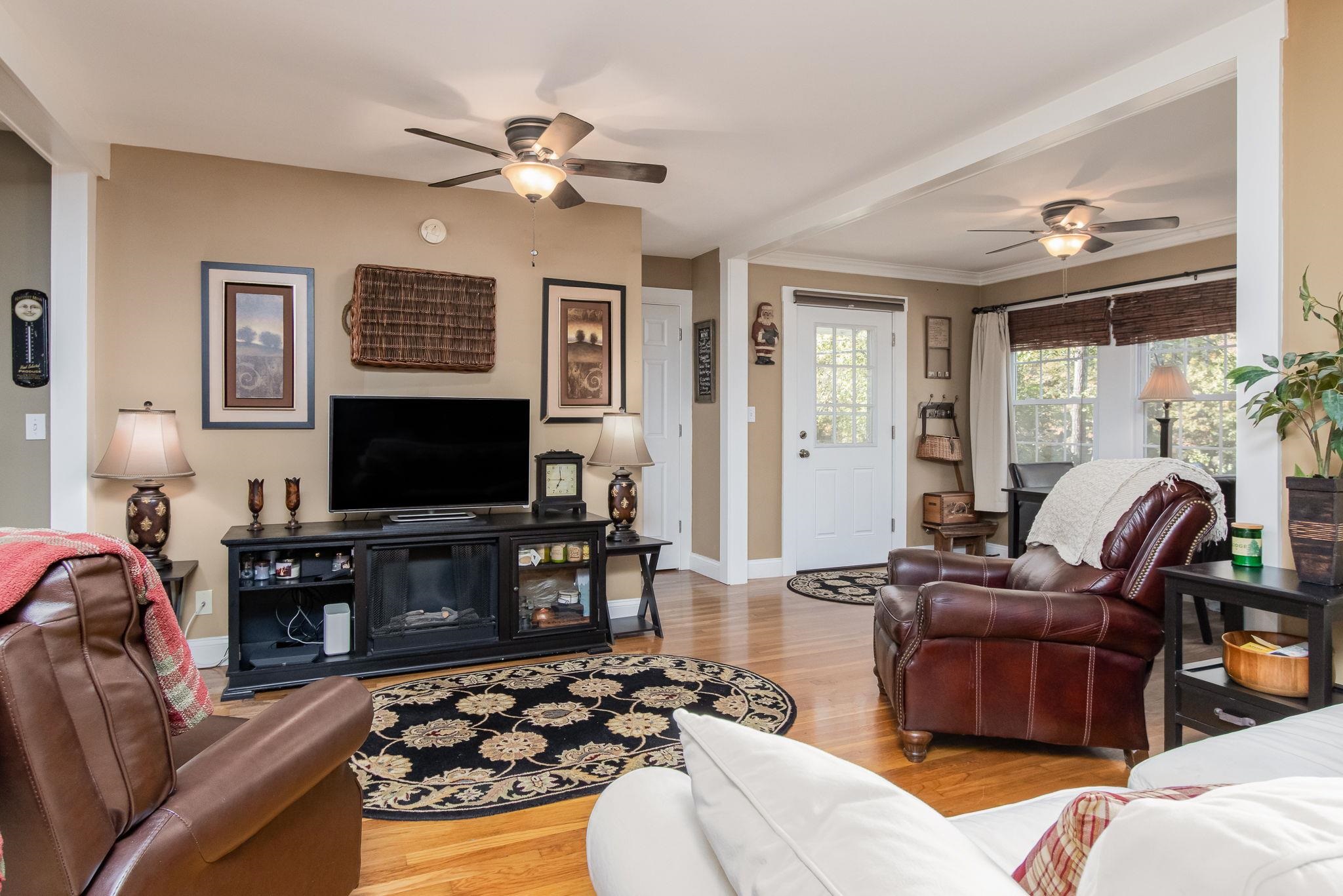 81 River Road Concord, NH 03303 - Photo 13 of 41