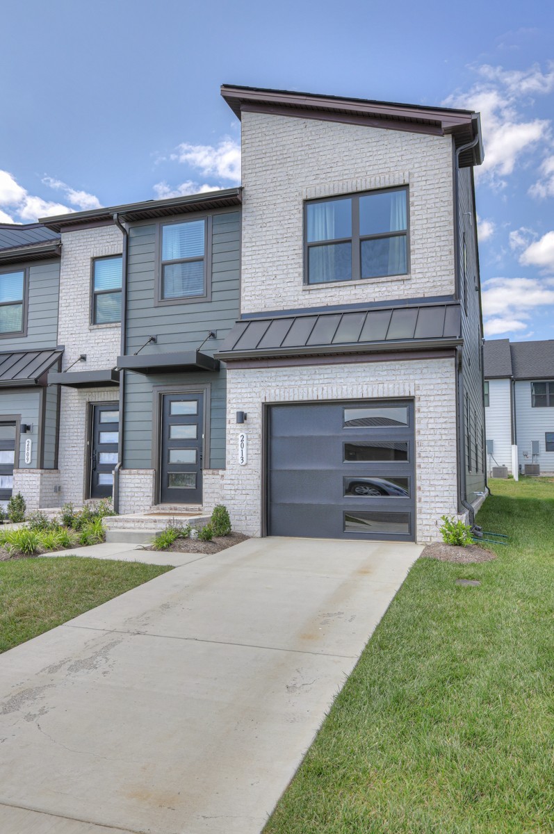 2013 Walnut Lane Gallatin, TN 37066 - Photo 3 of 39