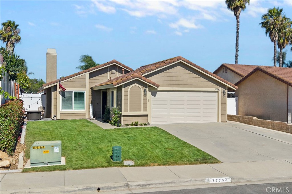 37752 Cresta Del Reyo Murrieta, CA 92563 - Photo 6 of 51