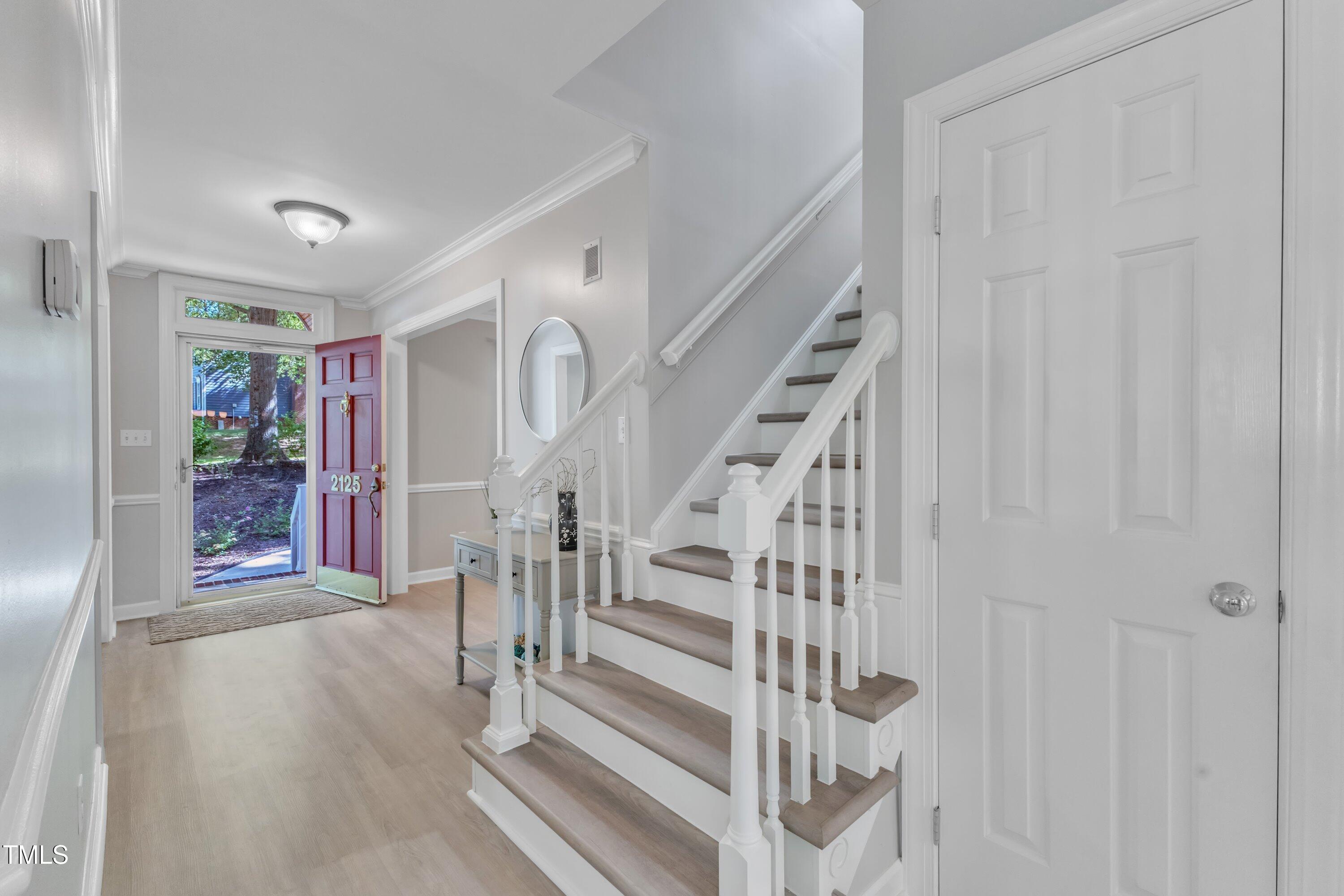 2125 Oakcrest Court Raleigh, NC 27612 - Photo 6 of 74 10-2125 Oakcrest-28
