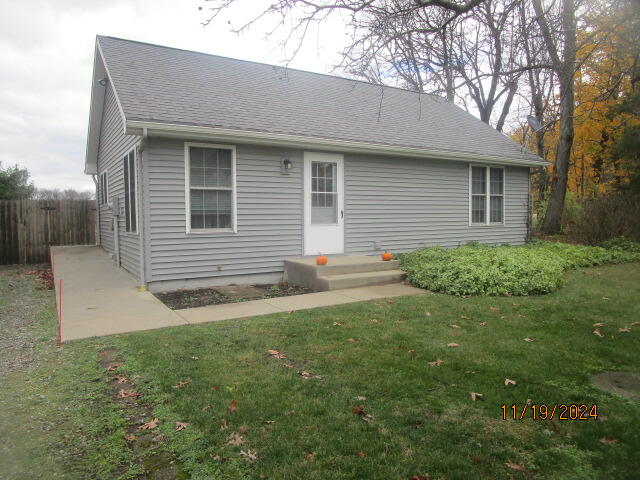 1698 Anderson Road Cassopolis, MI 49031 - Photo 1 of 19 078