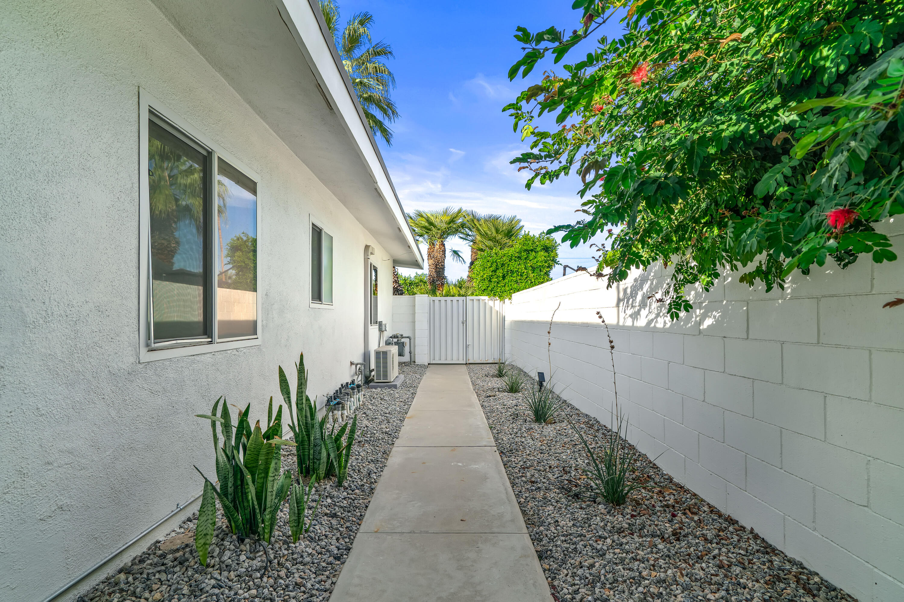 1175 San Lucas Road Palm Springs, CA 92264 - Photo 48 of 51 49-MG-64