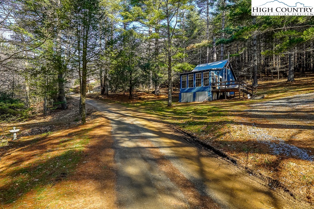 326 Deer Ridge Lane Sparta, NC 28675 - Photo 34 of 49 Gallery Image 34