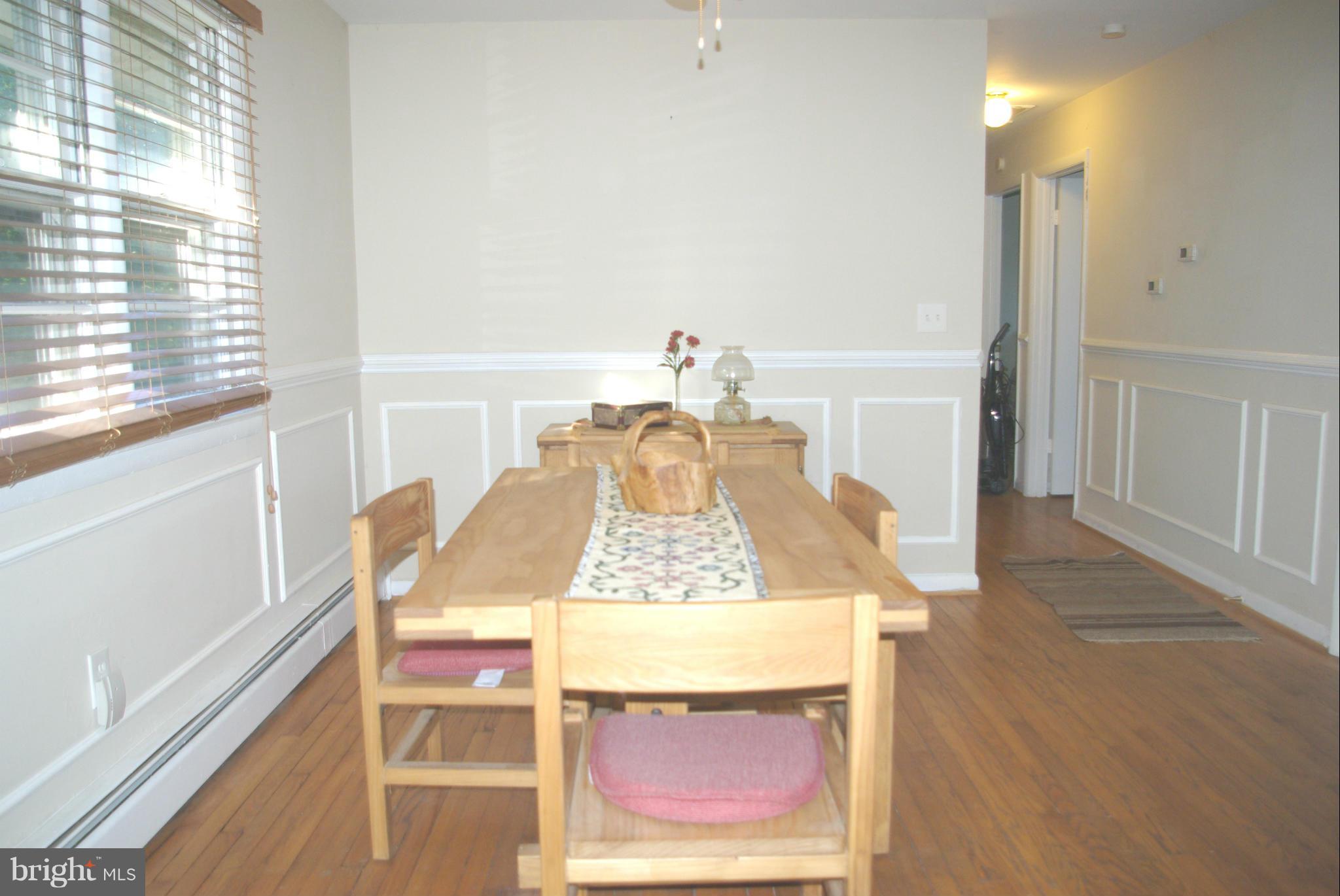6700 Sundown Road Gaithersburg, MD 20882 - Photo 3 of 15 Dining Room