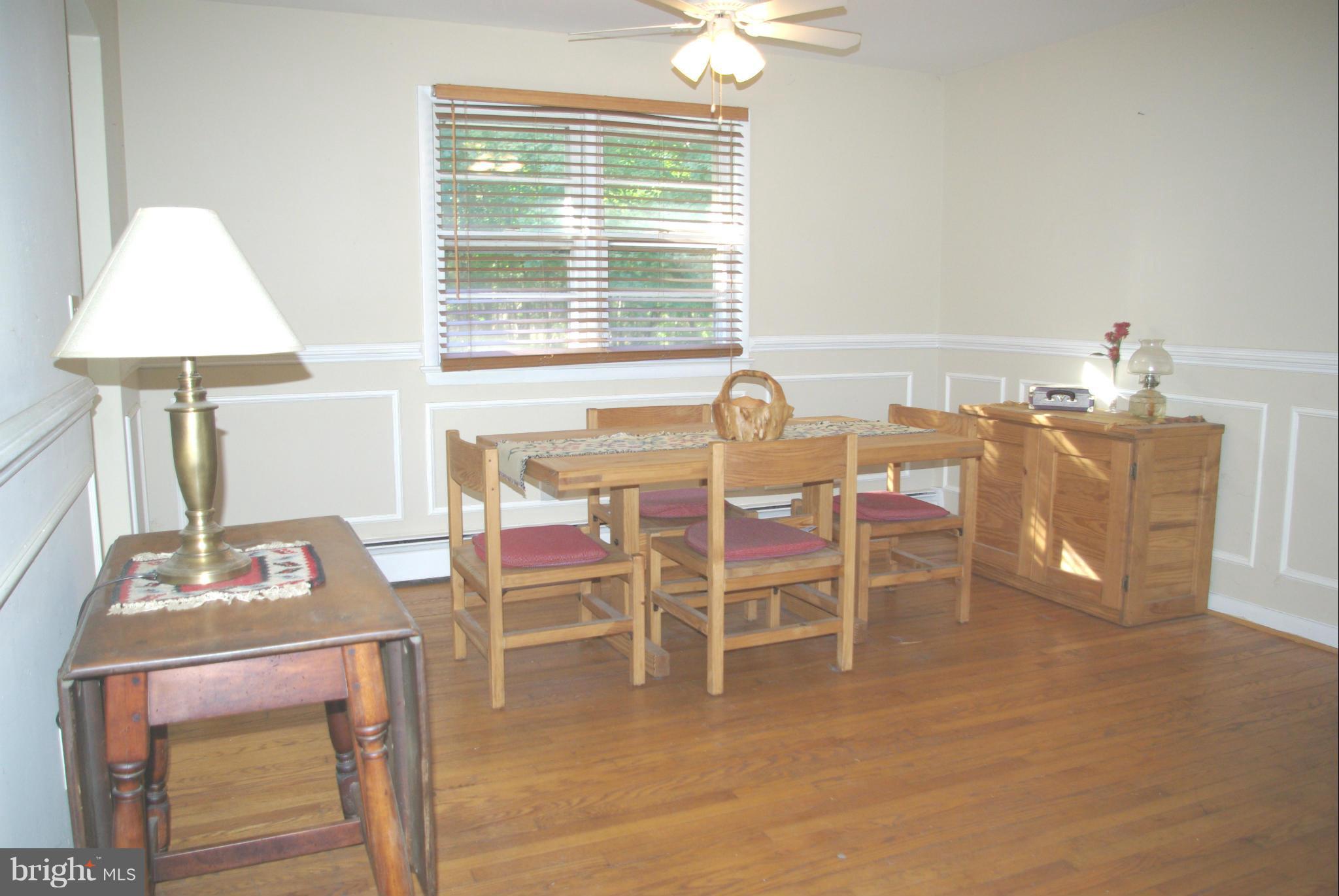 6700 Sundown Road Gaithersburg, MD 20882 - Photo 4 of 15 Dining Room