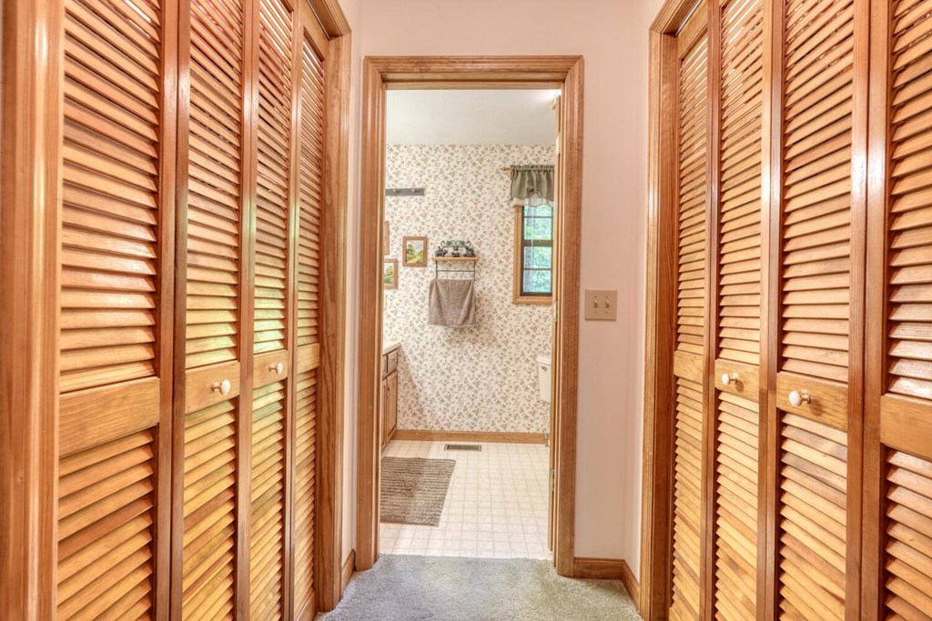 1203 Spring Cove Road Blairsville, GA 30512 - Photo 28 of 52 Gallery Image 28
