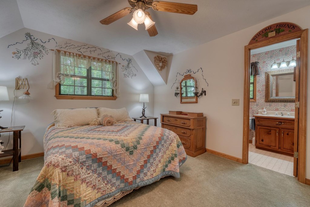 1203 Spring Cove Road Blairsville, GA 30512 - Photo 31 of 52 Gallery Image 31