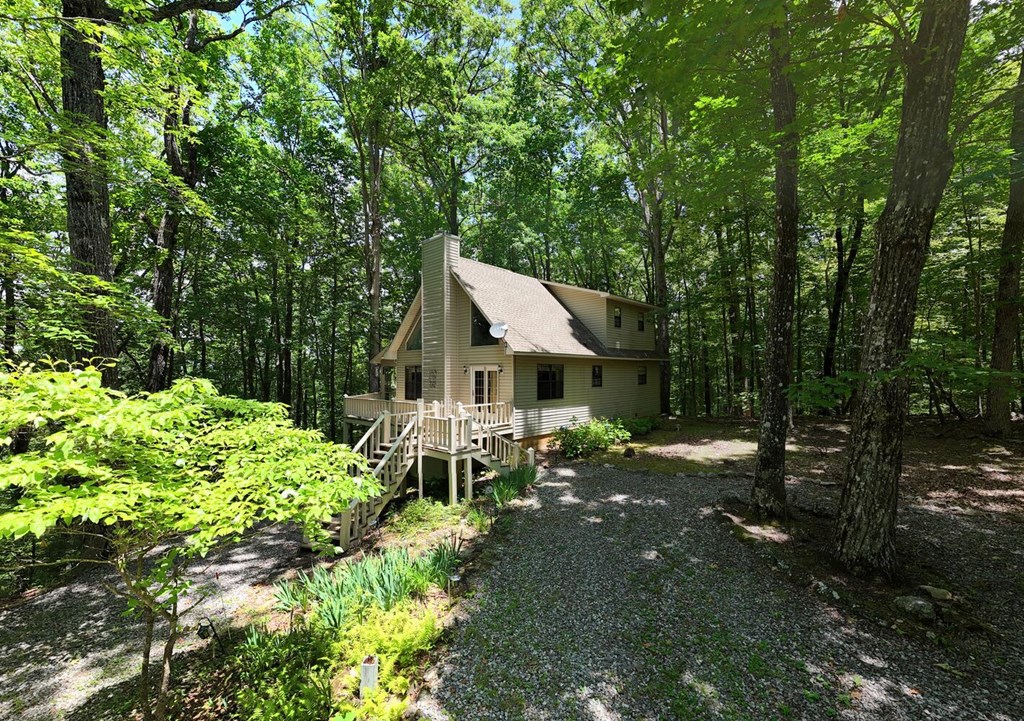 1203 Spring Cove Road Blairsville, GA 30512 - Photo 5 of 52 Gallery Image 5