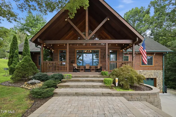 $1,025,000 | 329 Harbor View Road, Butler, TN 37640