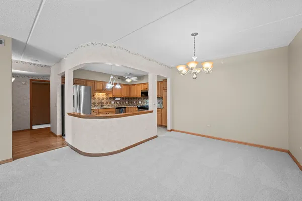 $425,000 | 200 West Campbell Street, Unit 502, Arlington Heights, IL 60005