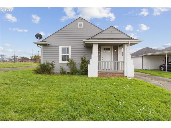 $339,000 | 704 Southwest 16th Avenue, Albany, OR 97321