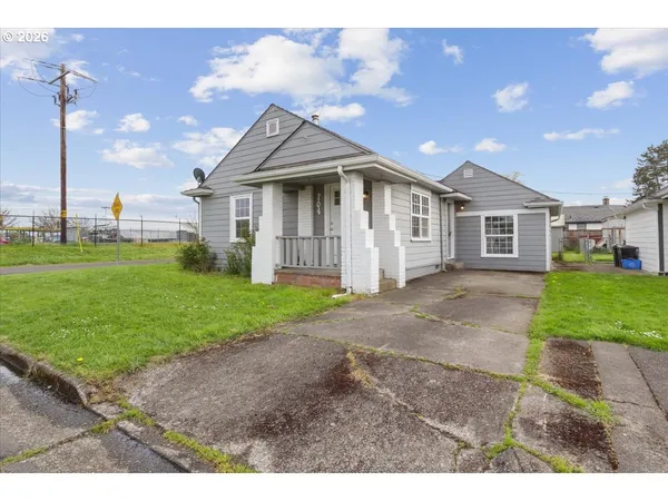 $339,000 | 704 Southwest 16th Avenue, Albany, OR 97321
