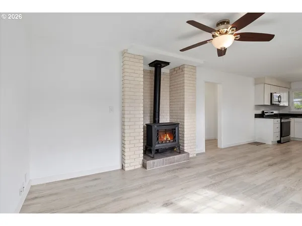 $339,000 | 704 Southwest 16th Avenue, Albany, OR 97321