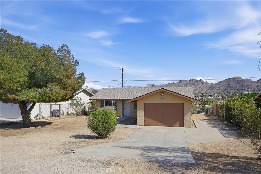 61861 Morningside Road Joshua Tree, CA 92252 - Photo 2 of 24