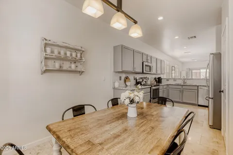 $575,000 | 4036 East Angela Drive, Phoenix, AZ 85032