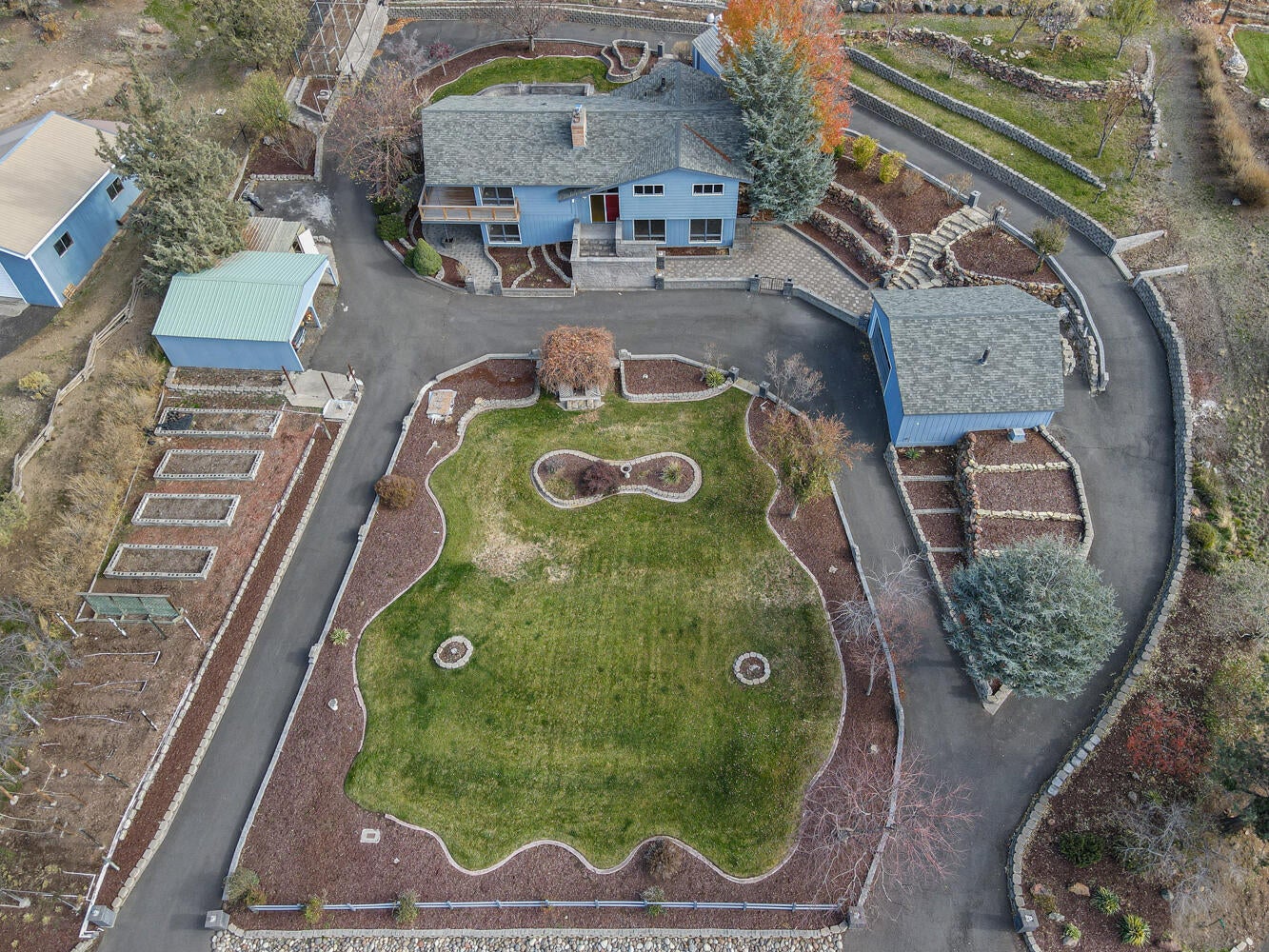 2101 Southwest Locust Way Madras, OR 97741 - Photo 46 of 50 Front Drone View