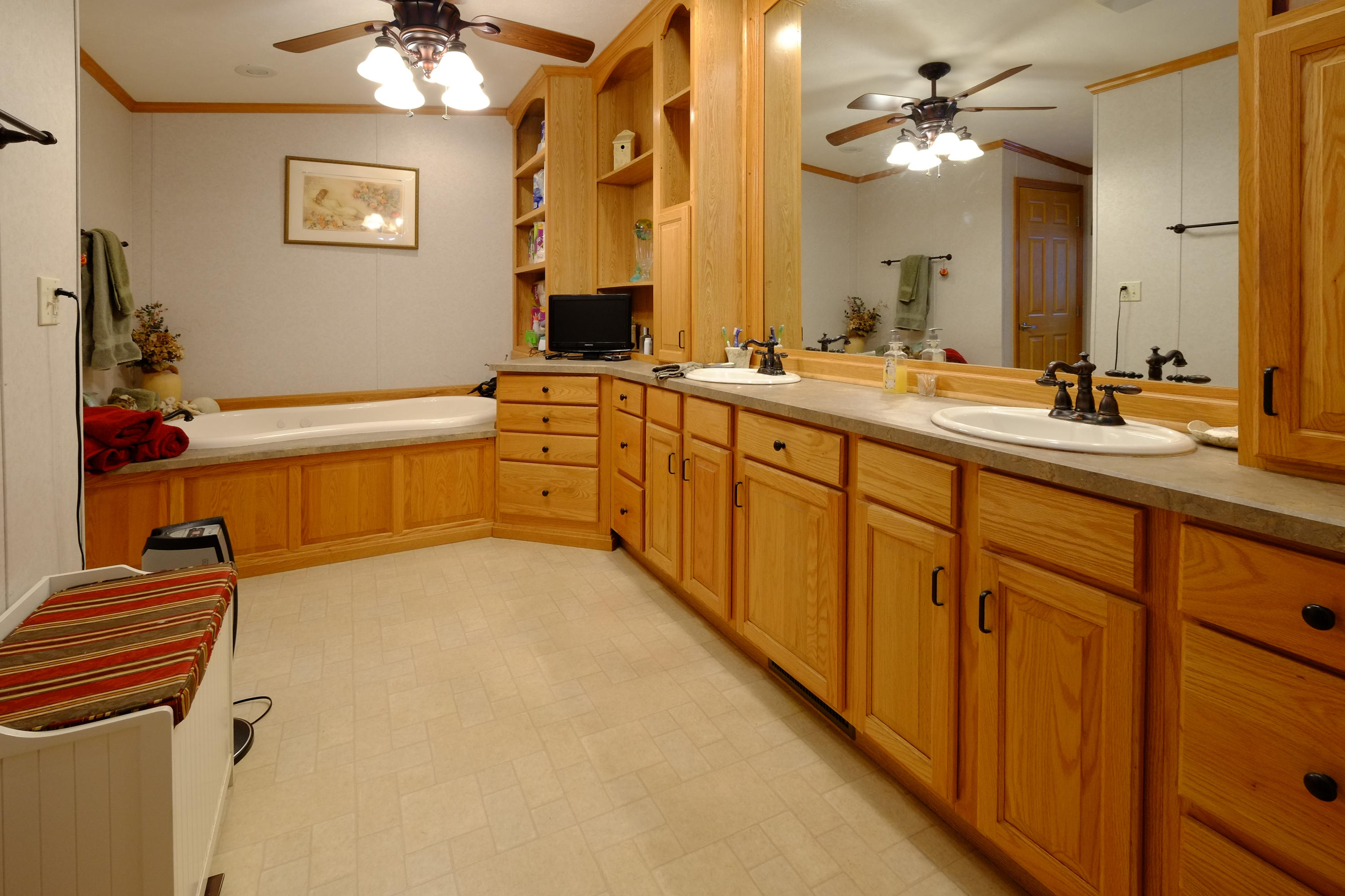 83 Pine Ridge Road Waldoboro, ME 04572 - Photo 17 of 24 83_Pineridge_Rd-6923