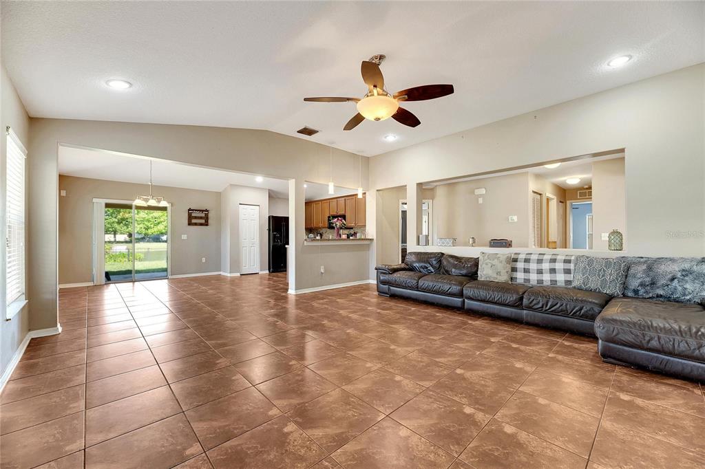 5204 Moon Shell Drive Apollo Beach, FL 33572 - Photo 5 of 82