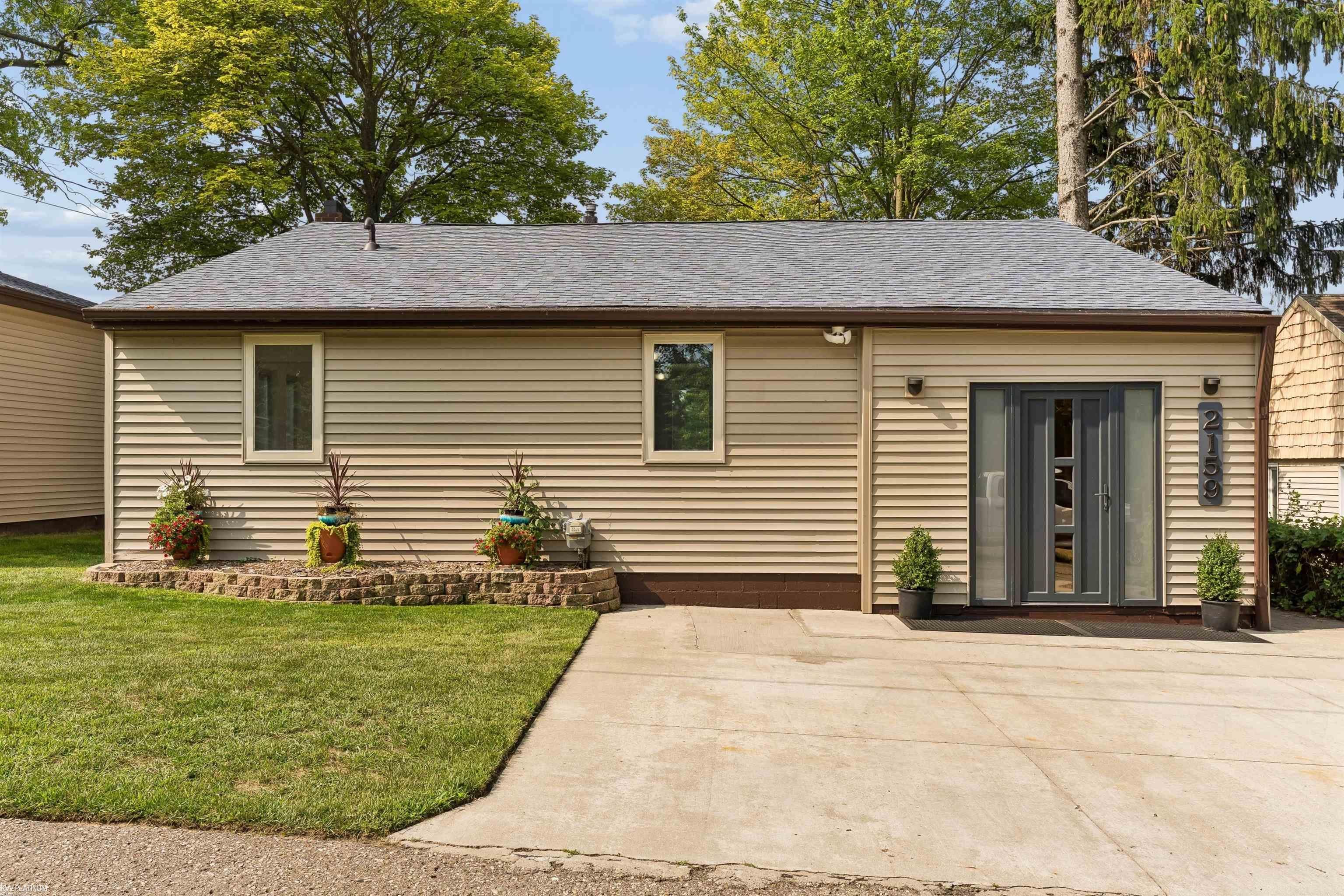 2159 Miles Road Lapeer, MI 48446 - Photo 12 of 35 Gallery Image 12
