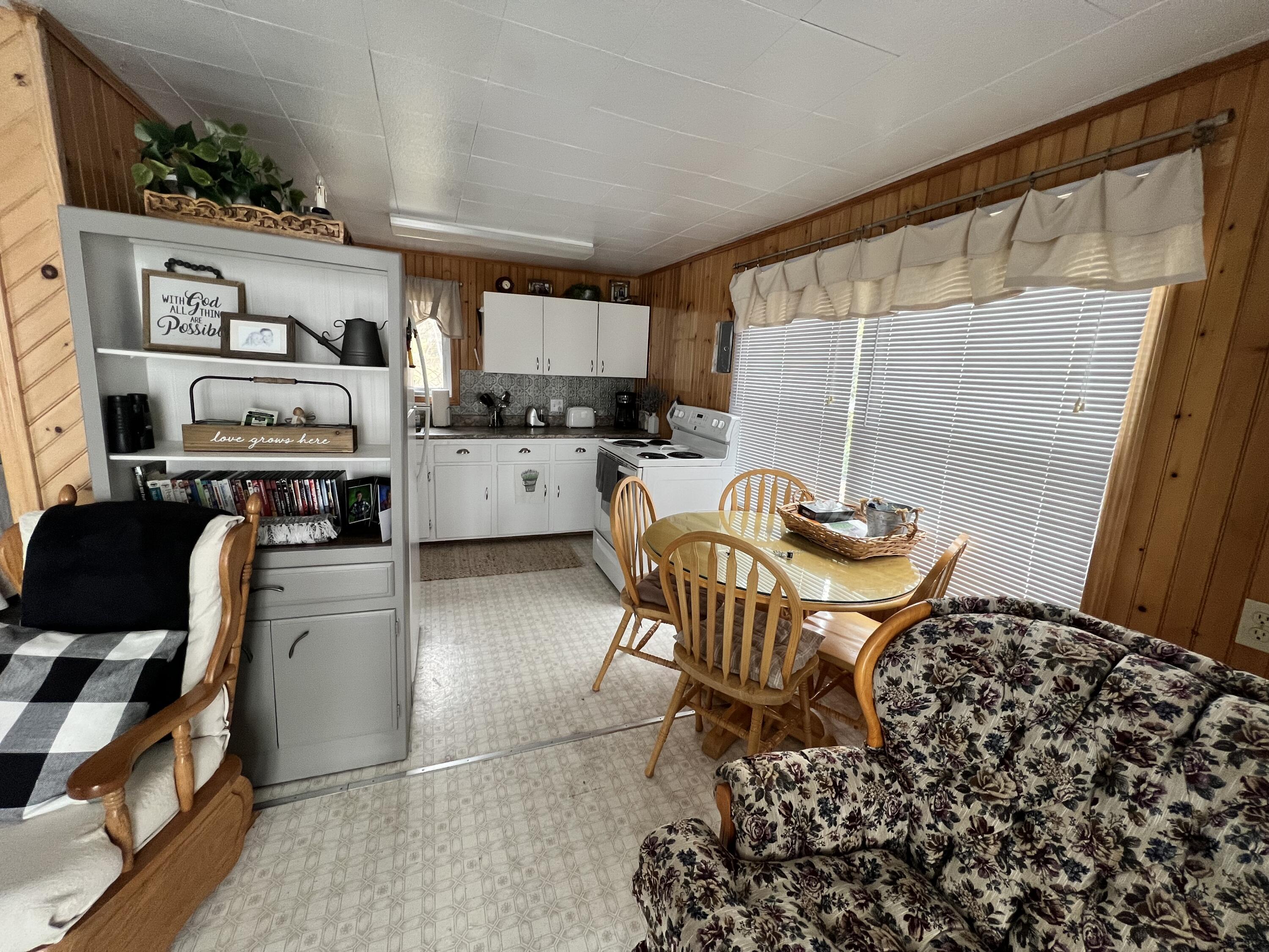 27 Green Point Road, Unit 306 Madawaska, ME 04773 - Photo 28 of 53 IMG_7295