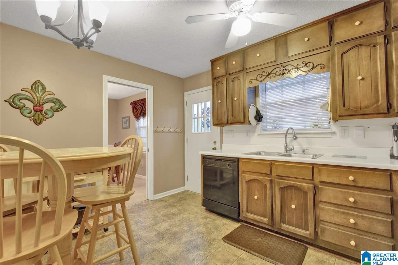 1324 Navajo Trail Alabaster, AL 35007 - Photo 9 of 21