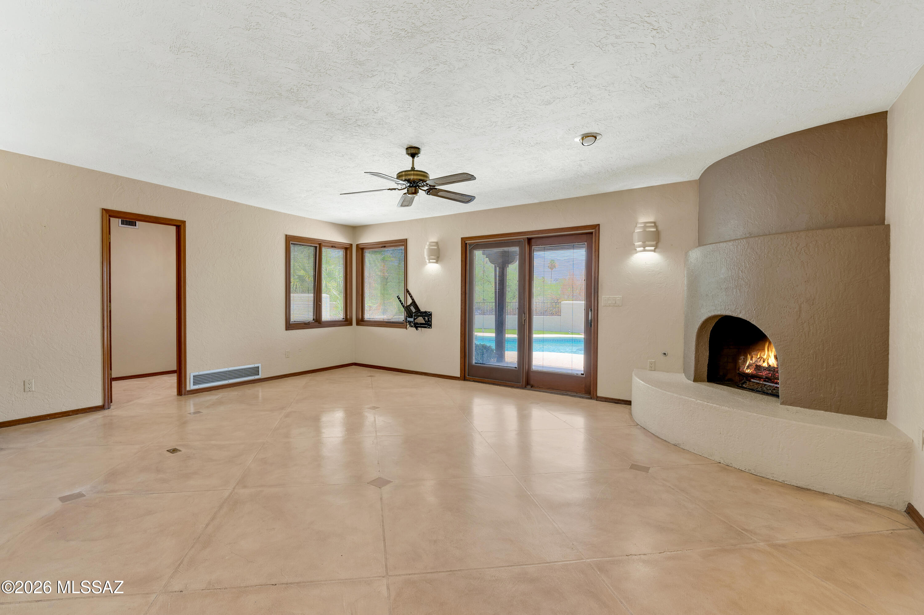 3990 North Ridgecrest Drive Tucson, AZ 85750 - Photo 11 of 42 Great Room