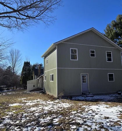 $199,000 | 06883 62nd Street, South Haven, MI 49090