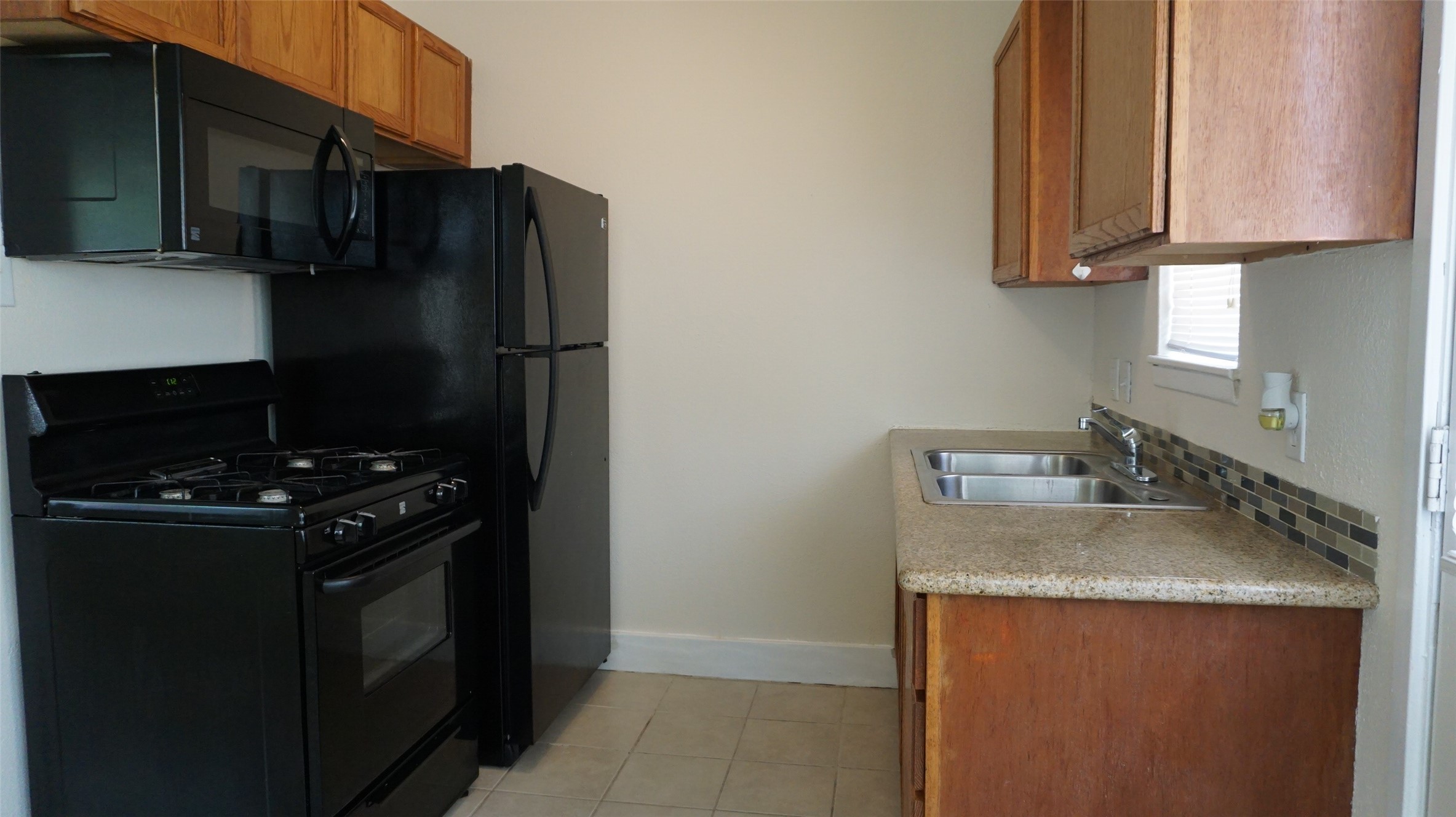 604 Wilson Road, Unit 5 Humble, TX 77338 - Photo 12 of 21