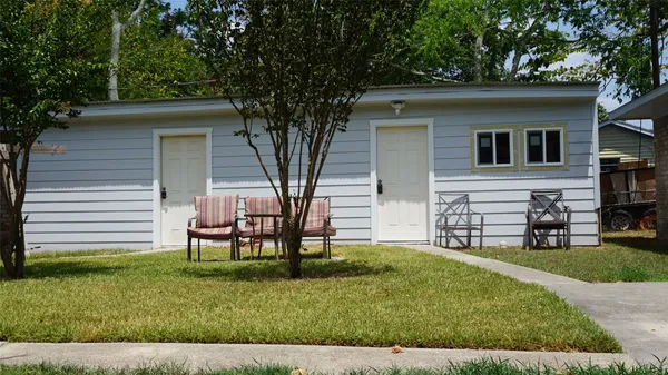 $1,250 | 604 Wilson Road, Unit 5, Humble, TX 77338