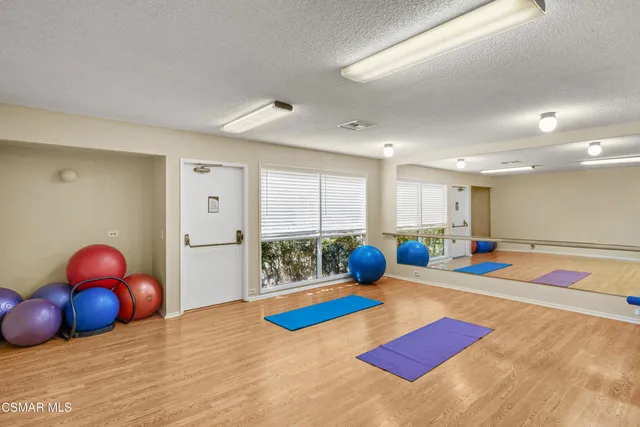 $519,999 | 224 Oak Leaf Drive, Unit 105, Thousand Oaks, CA 91360