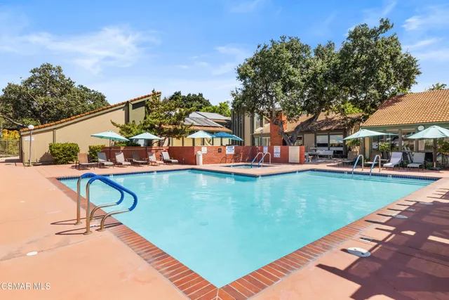 $519,999 | 224 Oak Leaf Drive, Unit 105, Thousand Oaks, CA 91360