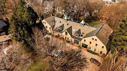 $2,000,000 | 103 Bellevue Street, Unit 4, Newton, MA 02458