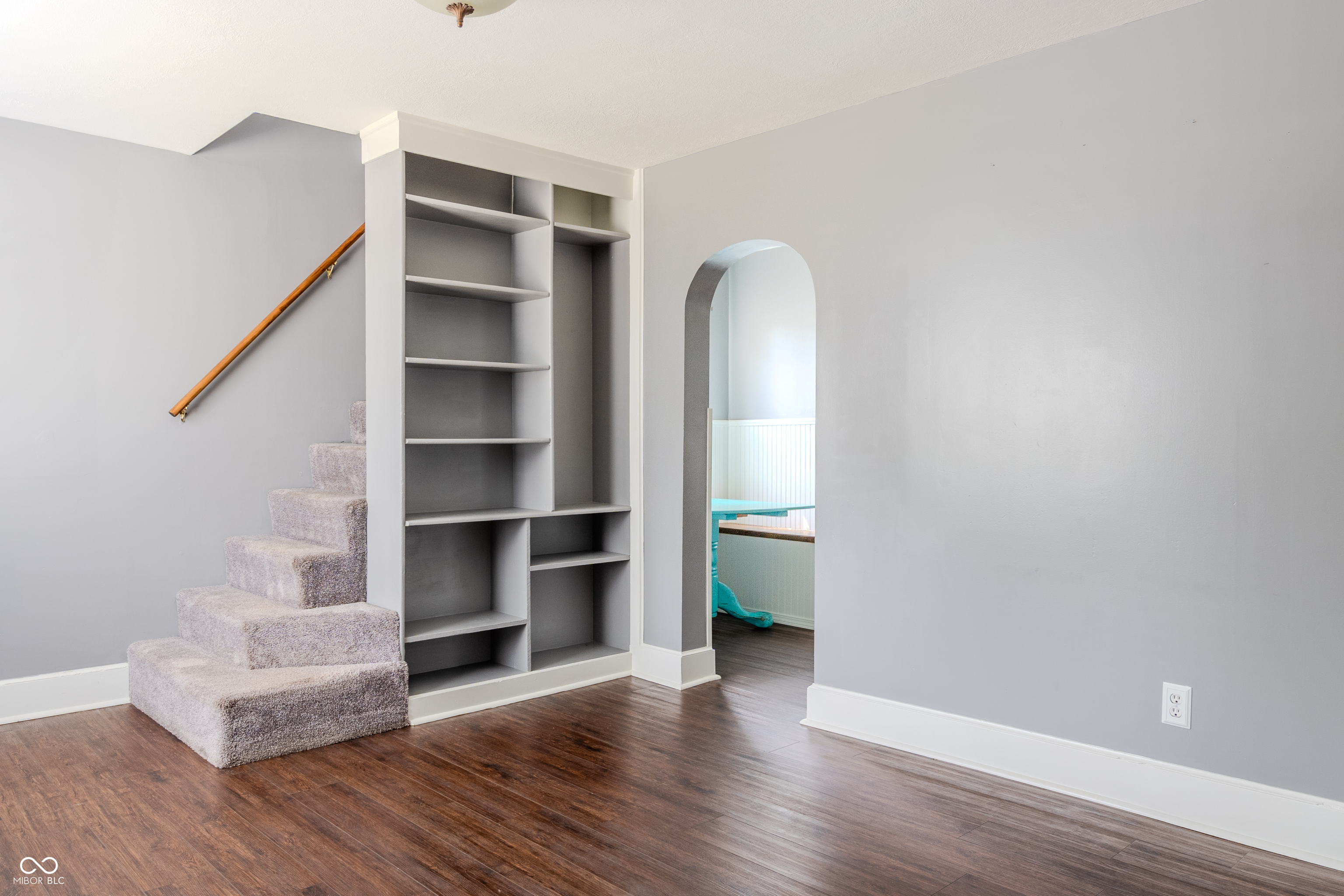 162 Circle Drive Franklin, IN 46131 - Photo 3 of 33