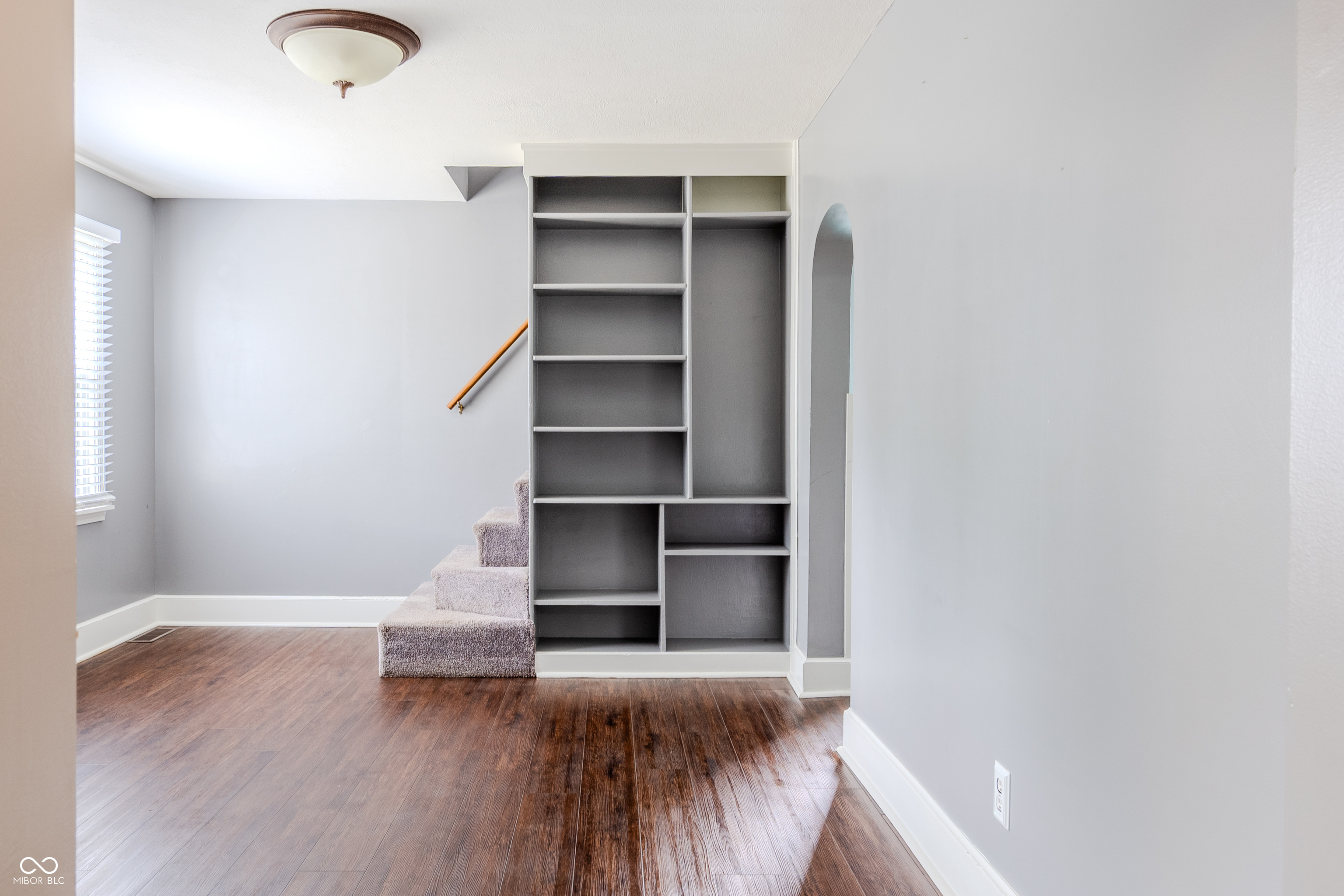 162 Circle Drive Franklin, IN 46131 - Photo 4 of 33